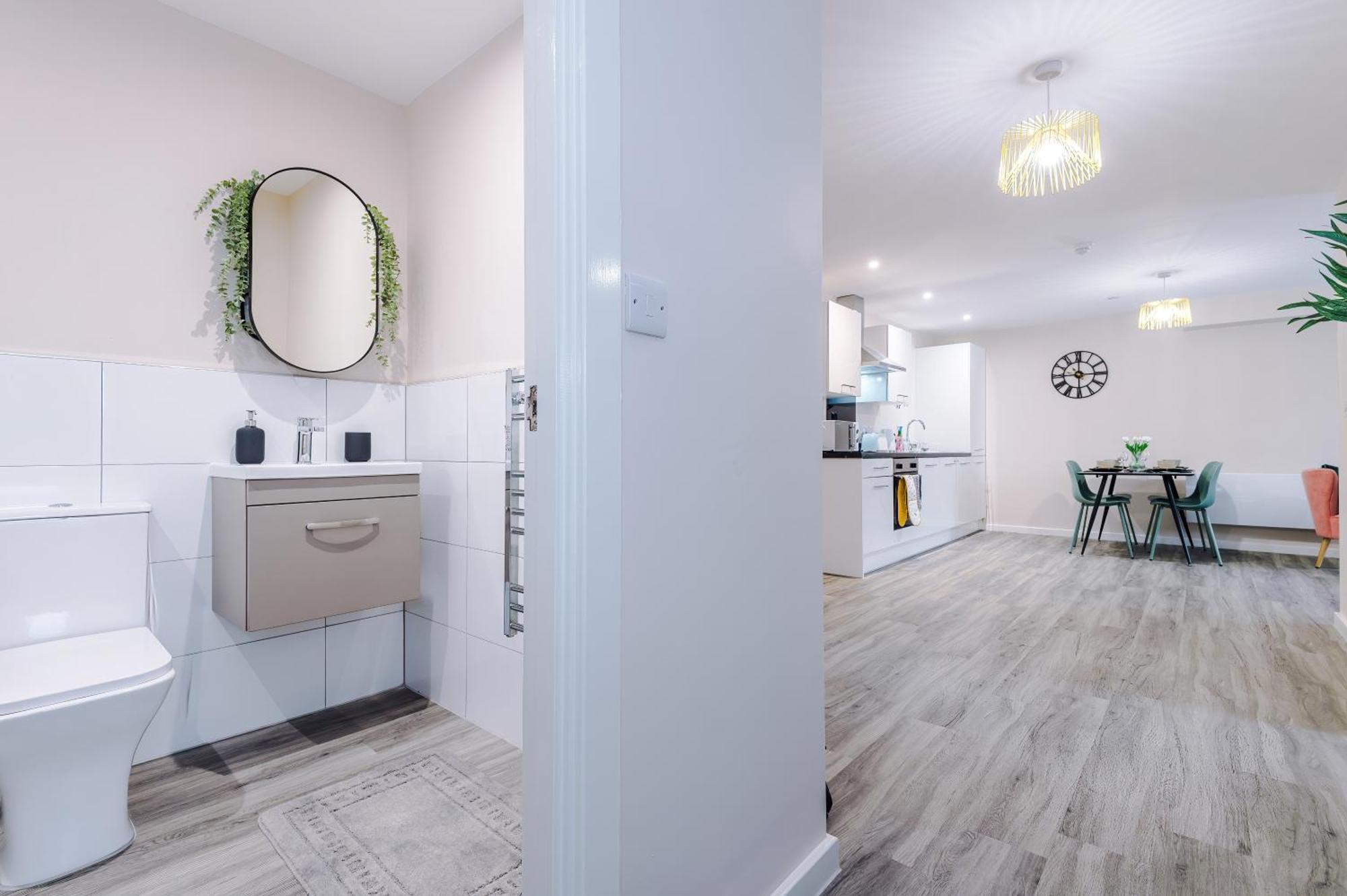 Deluxe New Build 2 Bedroom 2 Bathroom Apartment - Free Secure Parking Manchester Zewnętrze zdjęcie