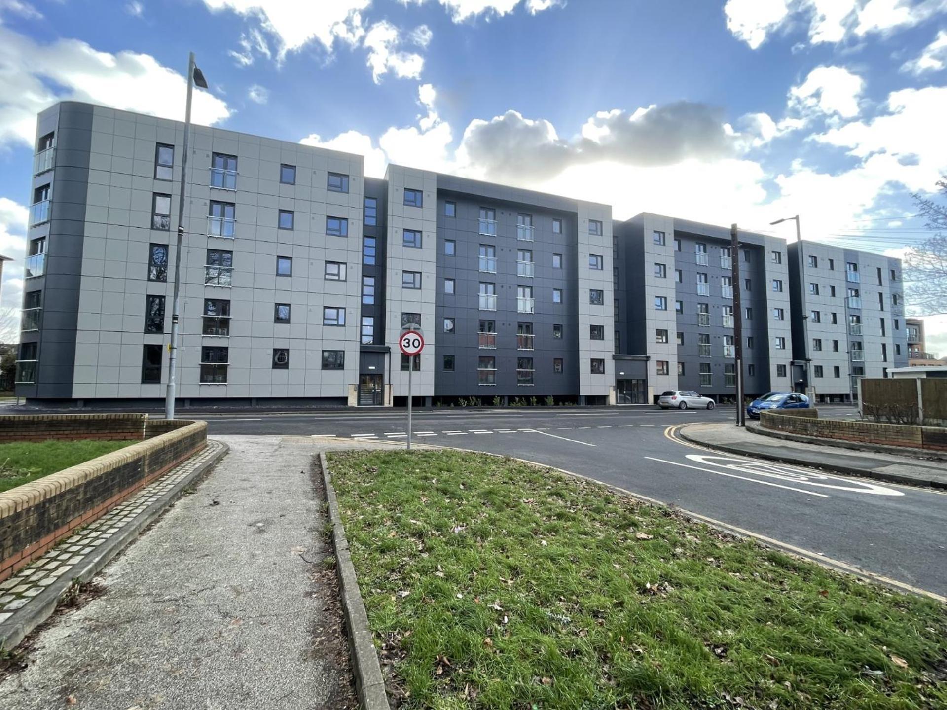 Deluxe New Build 2 Bedroom 2 Bathroom Apartment - Free Secure Parking Manchester Zewnętrze zdjęcie